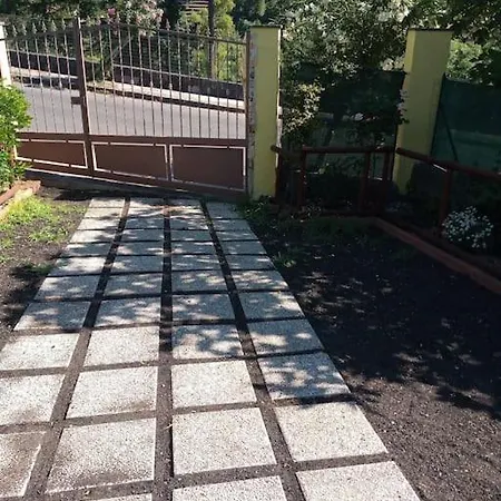 Loft Sotto Il Vulcano, Con Posto Auto Privato